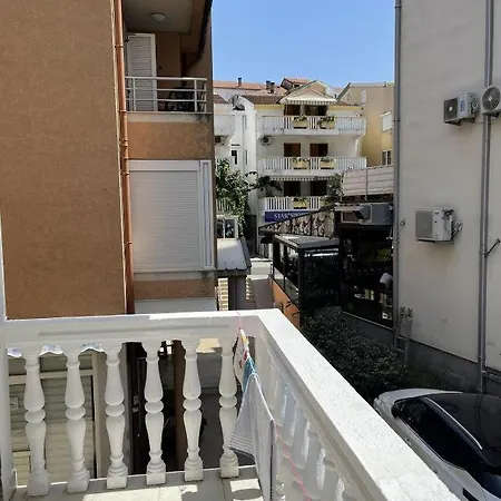 Apartment Lada